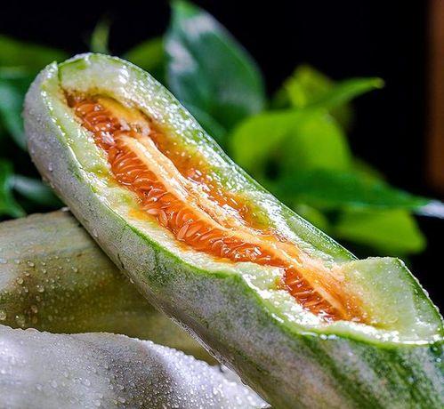 在哪吃网红瓜好吃呢,网红瓜的绝妙食府推荐