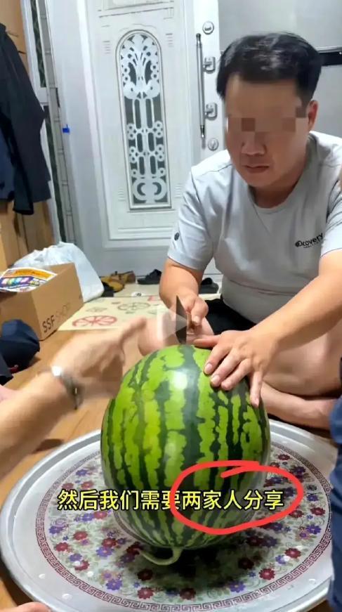 姓韩的网红吃瓜,韩姓网红揭秘娱乐圈吃瓜大事件