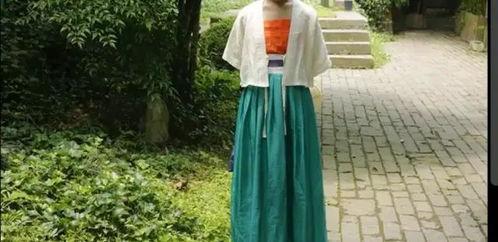 抖音网红汉服吃瓜,穿越古今的时尚争议大揭秘