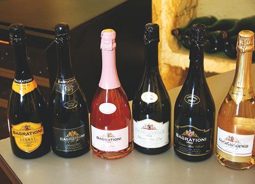 成都网红酒吧吃瓜视频,揭秘网红酒吧背后的故事