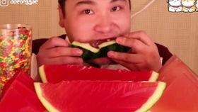 网红吃瓜表情包搞笑,笑料横飞，欢乐无限